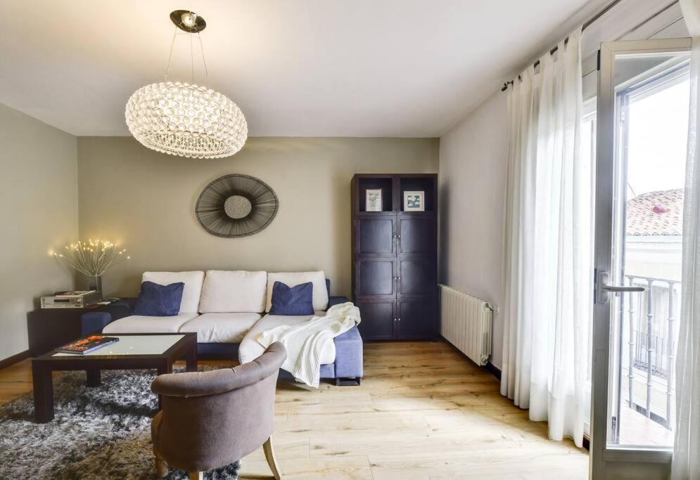 Big Stylish And Modern Apartment In Madrid Centre Exterior foto