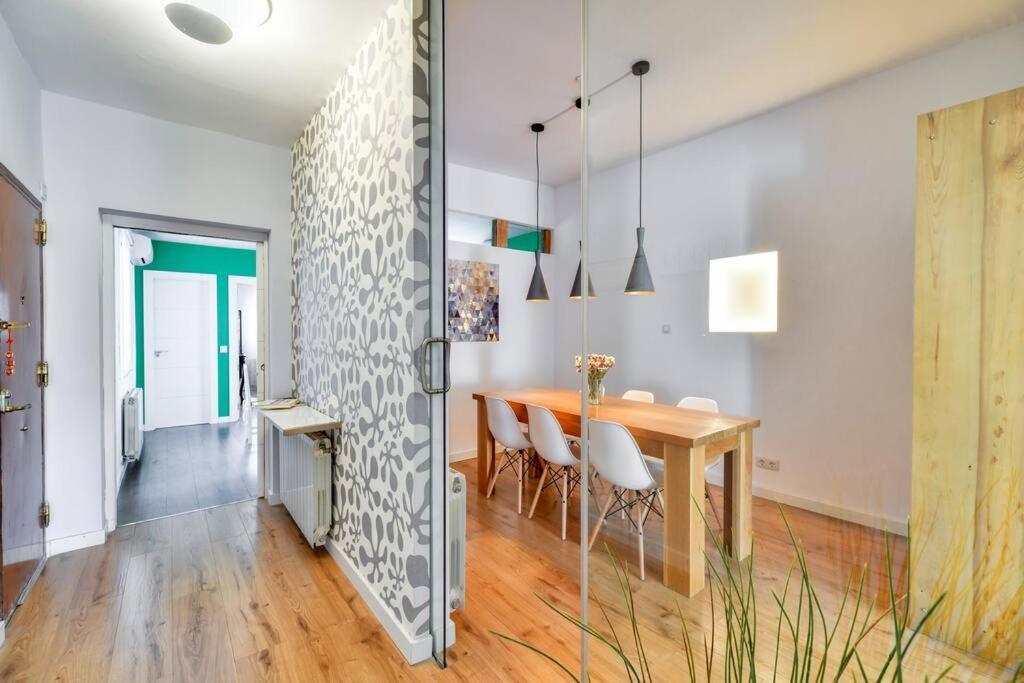 Big Stylish And Modern Apartment In Madrid Centre Exterior foto