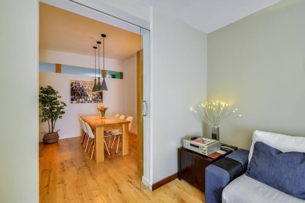 Big Stylish And Modern Apartment In Madrid Centre Exterior foto